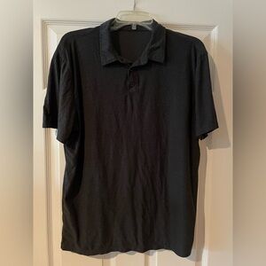 Vuori Men Short Sleeve Polo Large